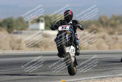 media/Dec-07-2025-CVMA (Sun) [[3e7d2de5dc]]/Race 5-Formula UL-CVMA Hooligans-American Thunder/